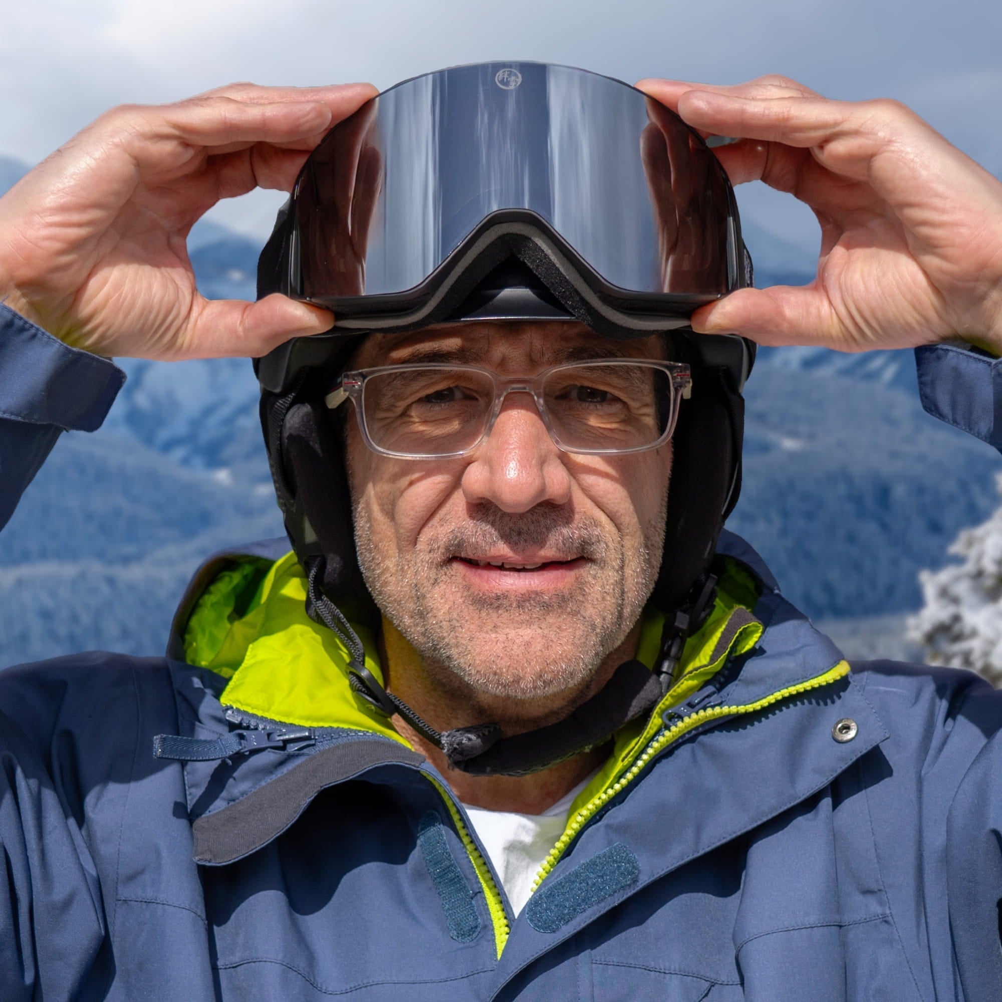Ski Goggles for Over Glasses: How to Choose the Right OTG Fit