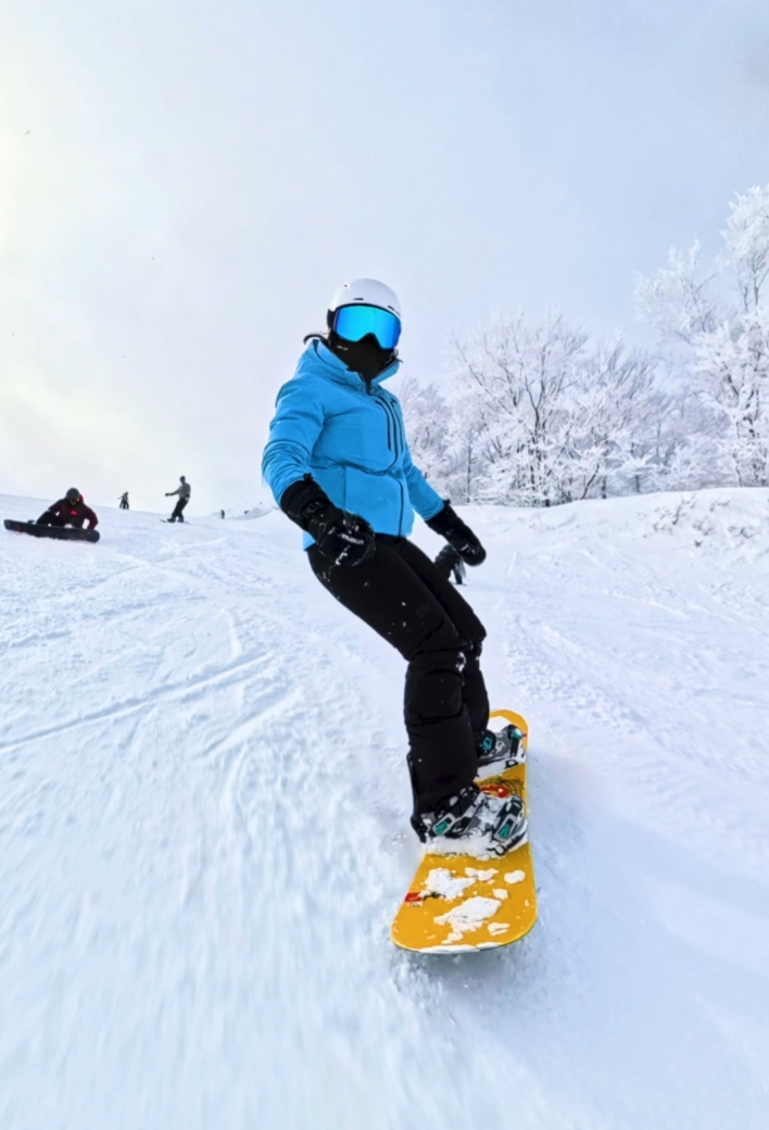 Perisher: The Complete Skiing and Snowboarding Guide